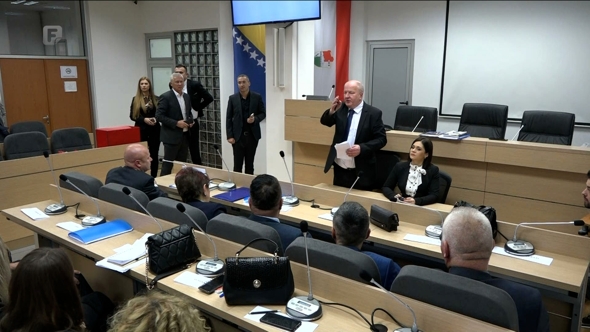 Drama u nastavku konstituirajuće sjednice Skupštine Srednjobosanskog kantona